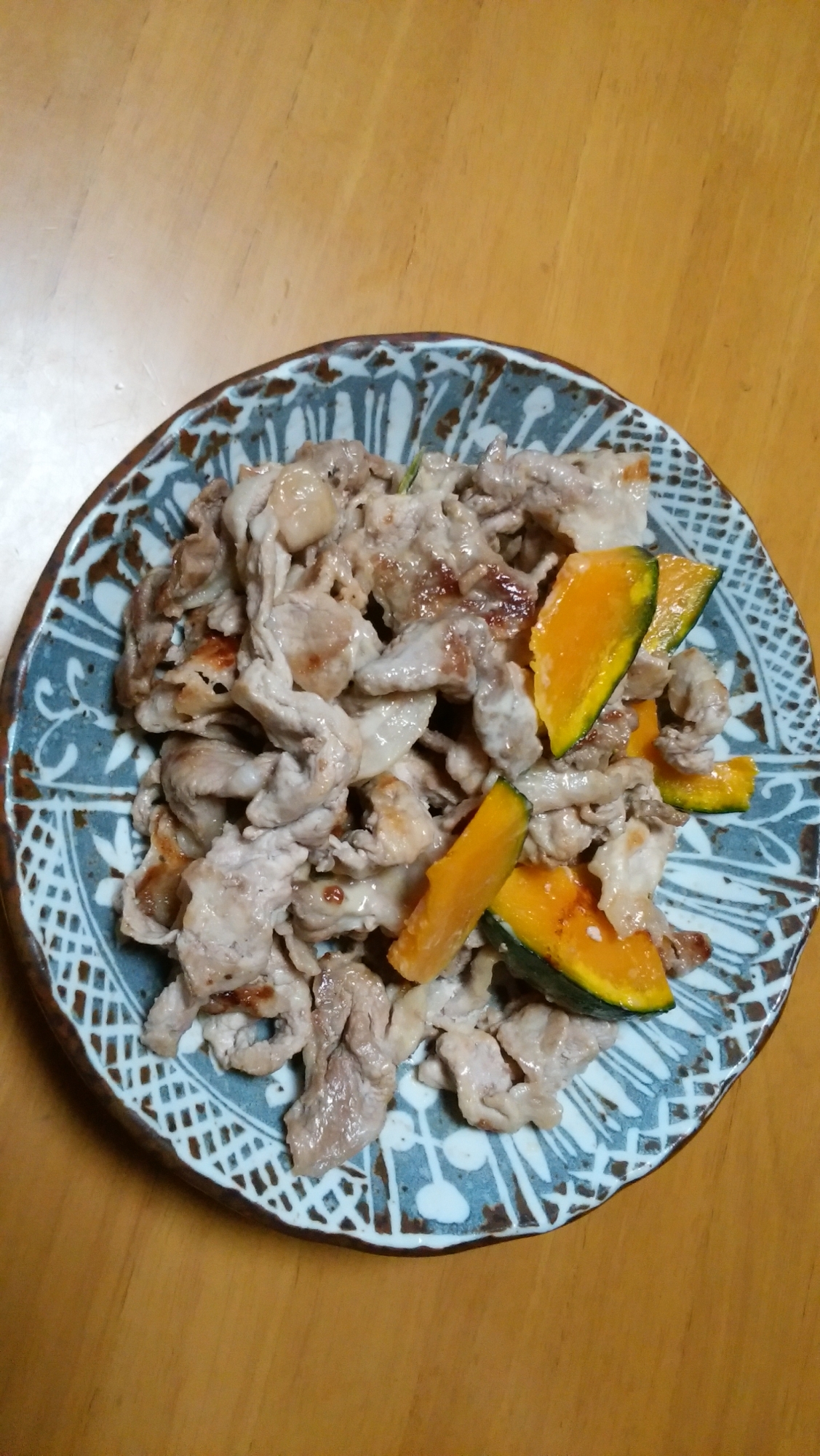 豚肉とカボチャの白みそマヨ炒め