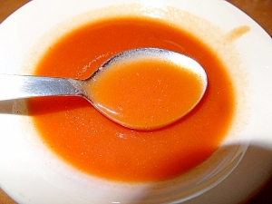 電子レンジでチン♪トマトジュースで簡単スープ