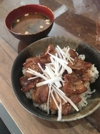 「帯広　とん田」っぽい豚丼！マジうましっ！