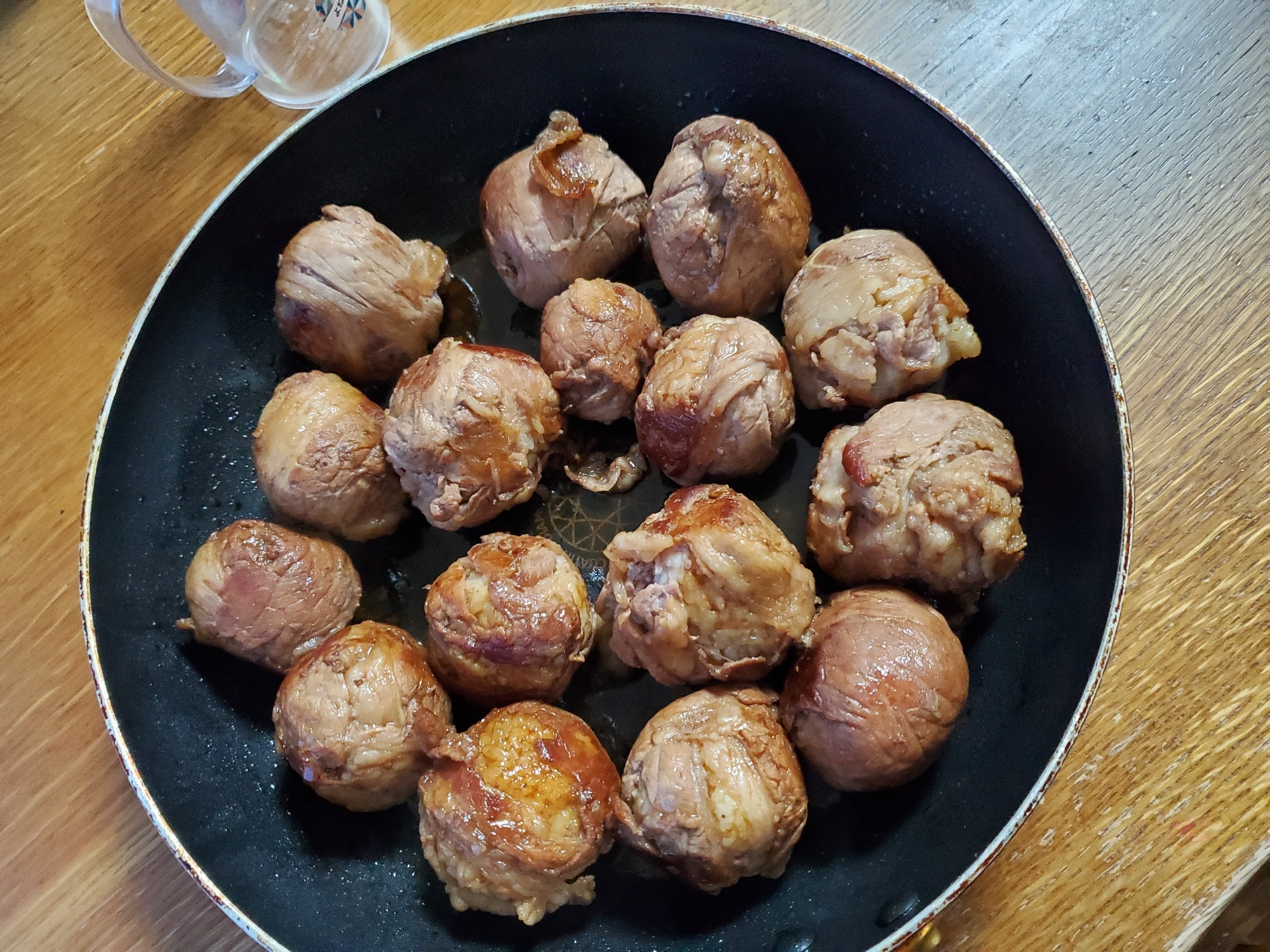 牛肉で、肉巻きおにぎり