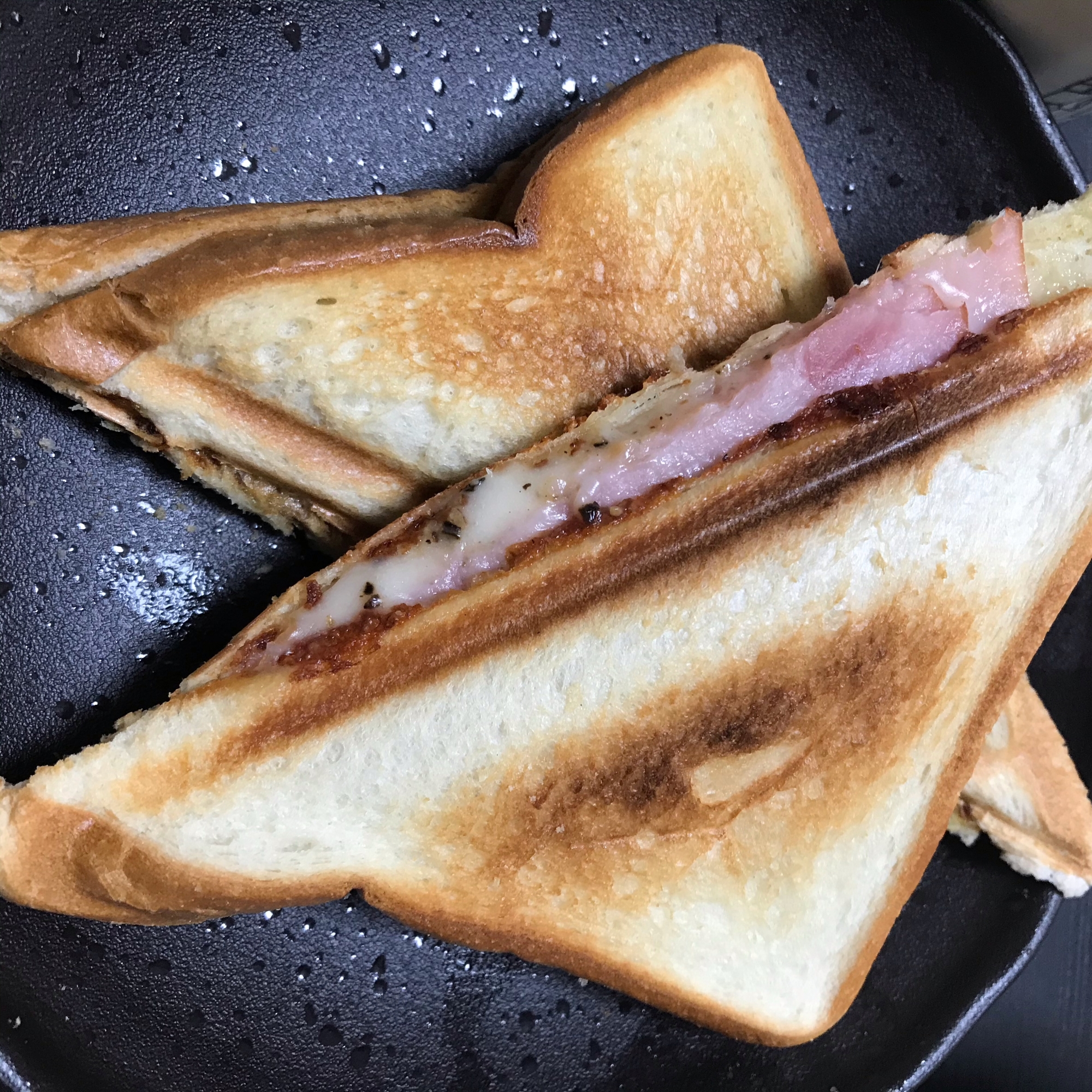 ホットサンド☆ハムトマトチーズ