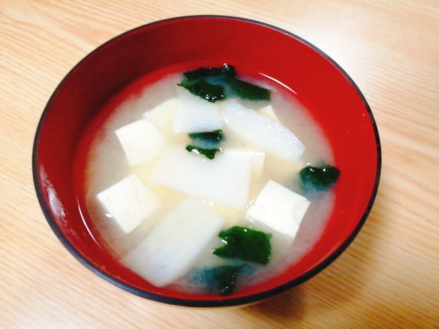 長芋と豆腐とわかめの味噌汁 レシピ 作り方 By はじゃじゃ 楽天レシピ