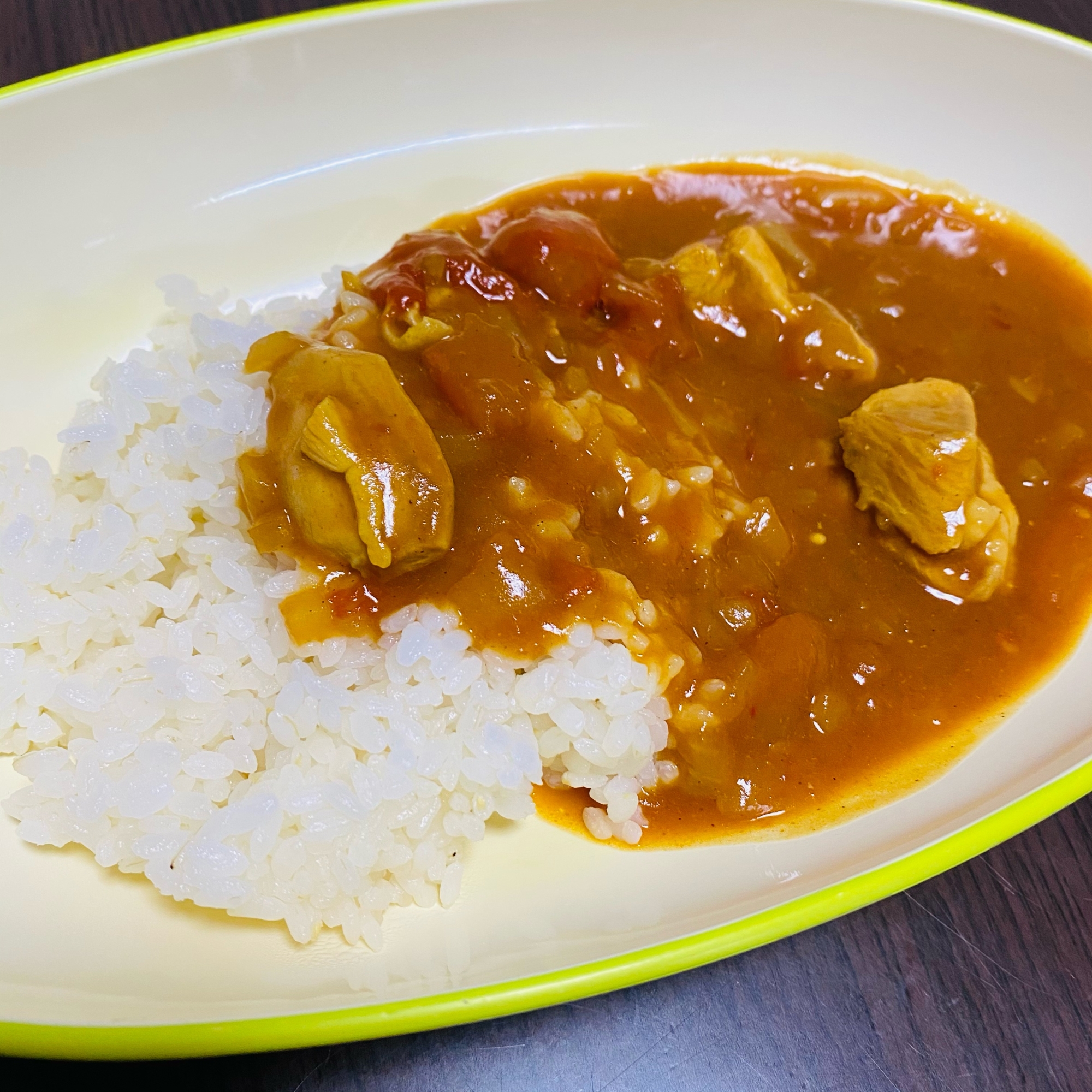 お鍋ひとつでトマトチキンカレー