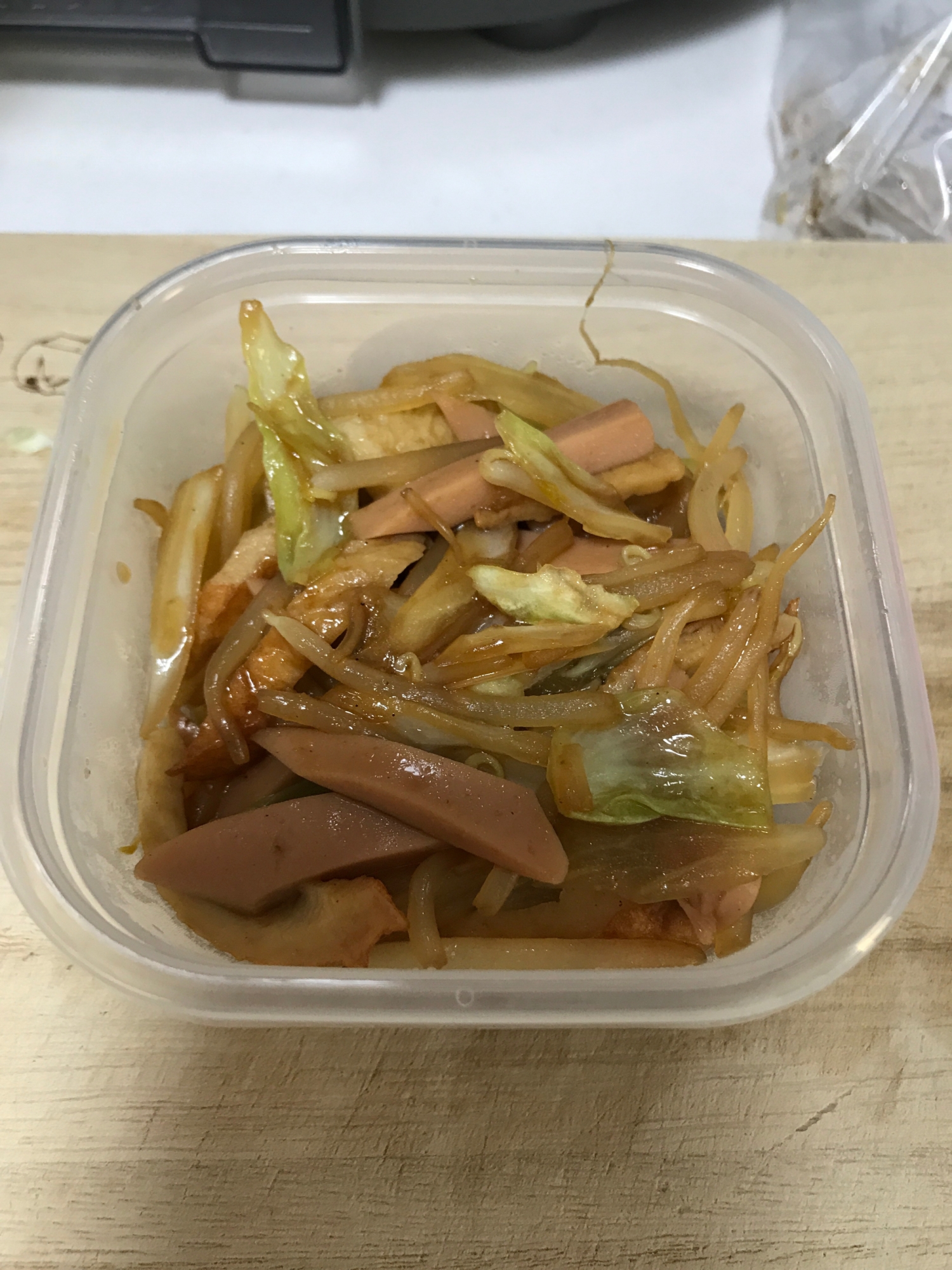 余り物でチャチャっと！魚肉ソーセージ野菜炒め！