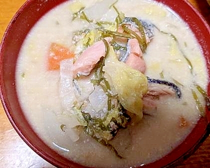 鮭を一匹丸ごと使い切る！(5)北海道産の鮭で　かす汁