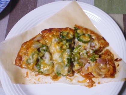 （冷凍ピザ生地）野菜たっぷりピザ