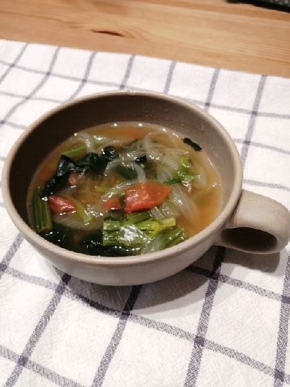 トマトの旨味でスープがとってもおいしくなりますね♪野菜がたっぷり食べられました☆