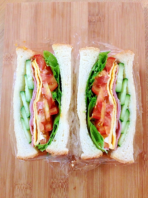 B.L.T.E.C（？）サンドイッチ♪