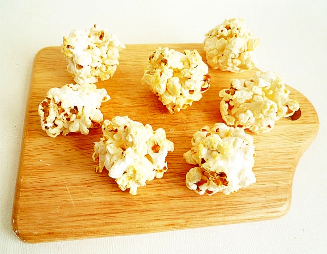 マシュマロポップコーンボール レシピ 作り方 By Liqueur 楽天レシピ マシュマロポップコーンボール レシピ 作り方 By Liqueur 楽天レシピ