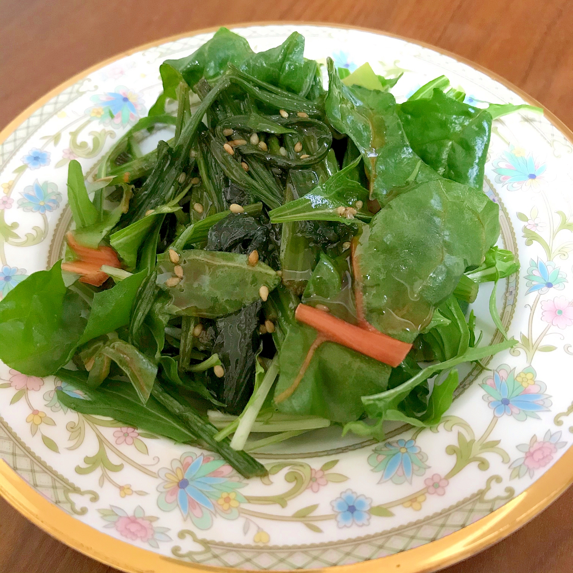 ほうれん草のソテーとスイスチャードと水菜のサラダ