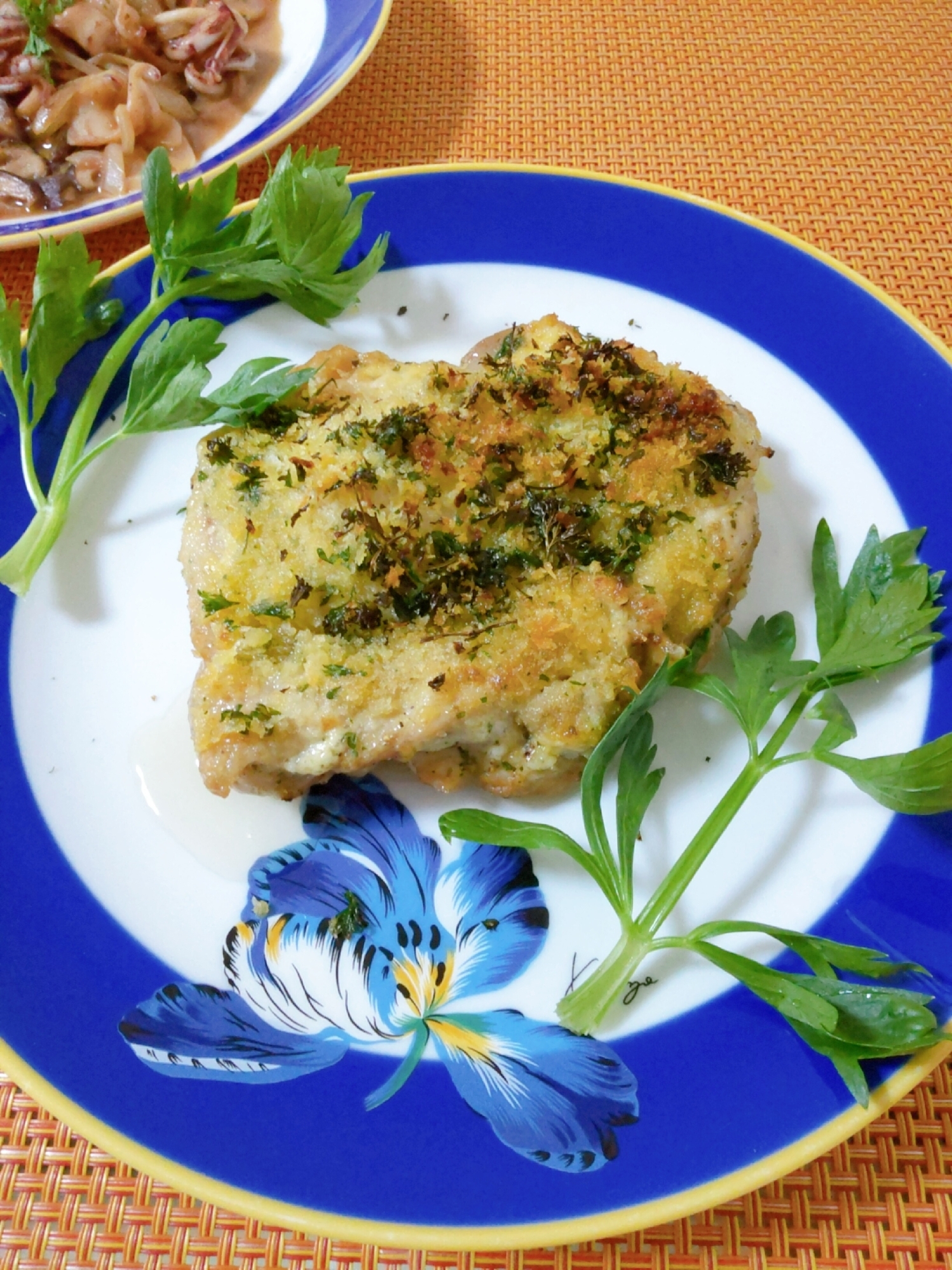 サクサク美味っ♪鶏もも香草パン粉焼き(･ิω･ิ)