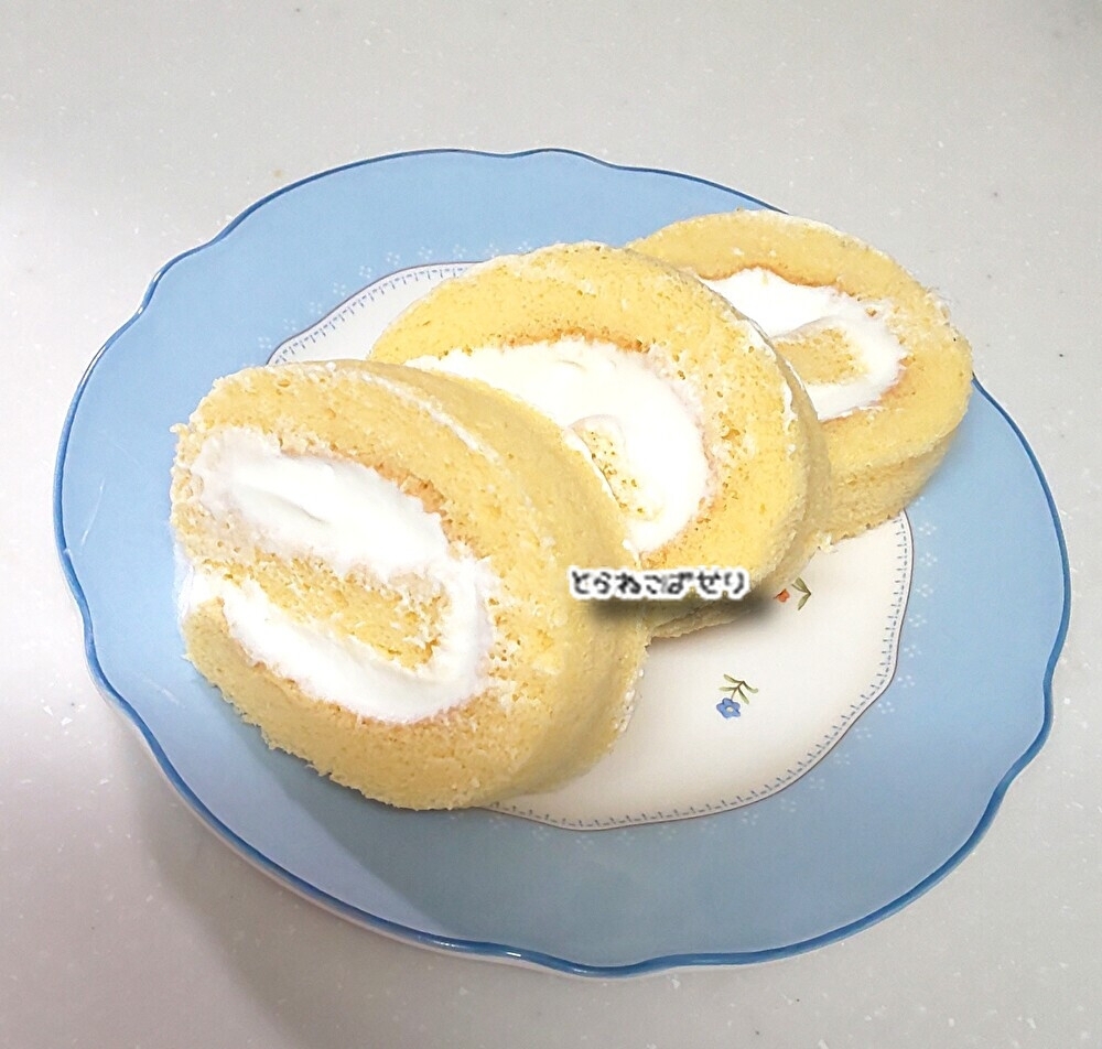 別立てふわふわロールケーキ