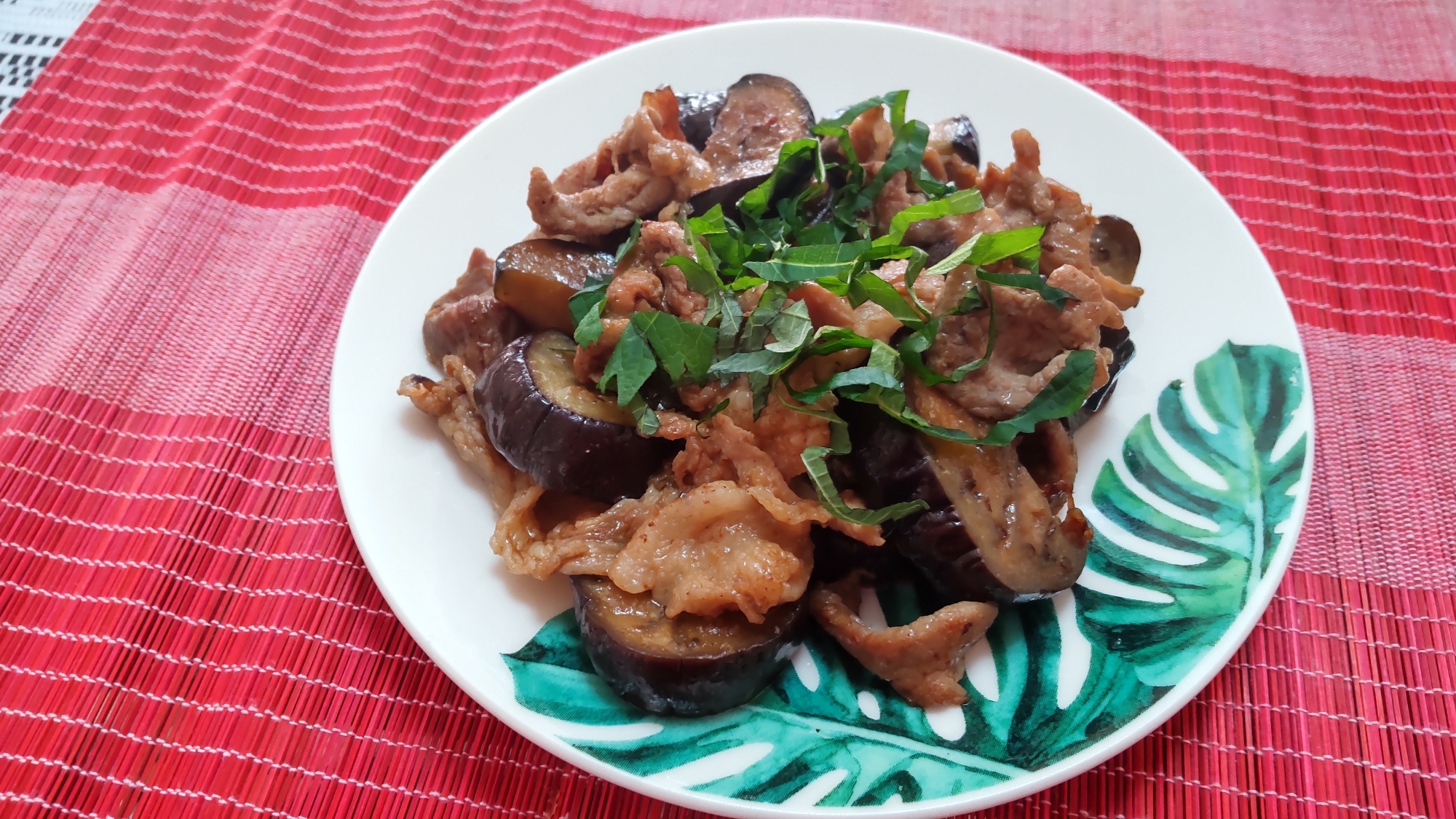 晩ごはんレシピ 豚肉と茄子のオイスターソース炒め レシピ 作り方 By ゆきやま 楽天レシピ