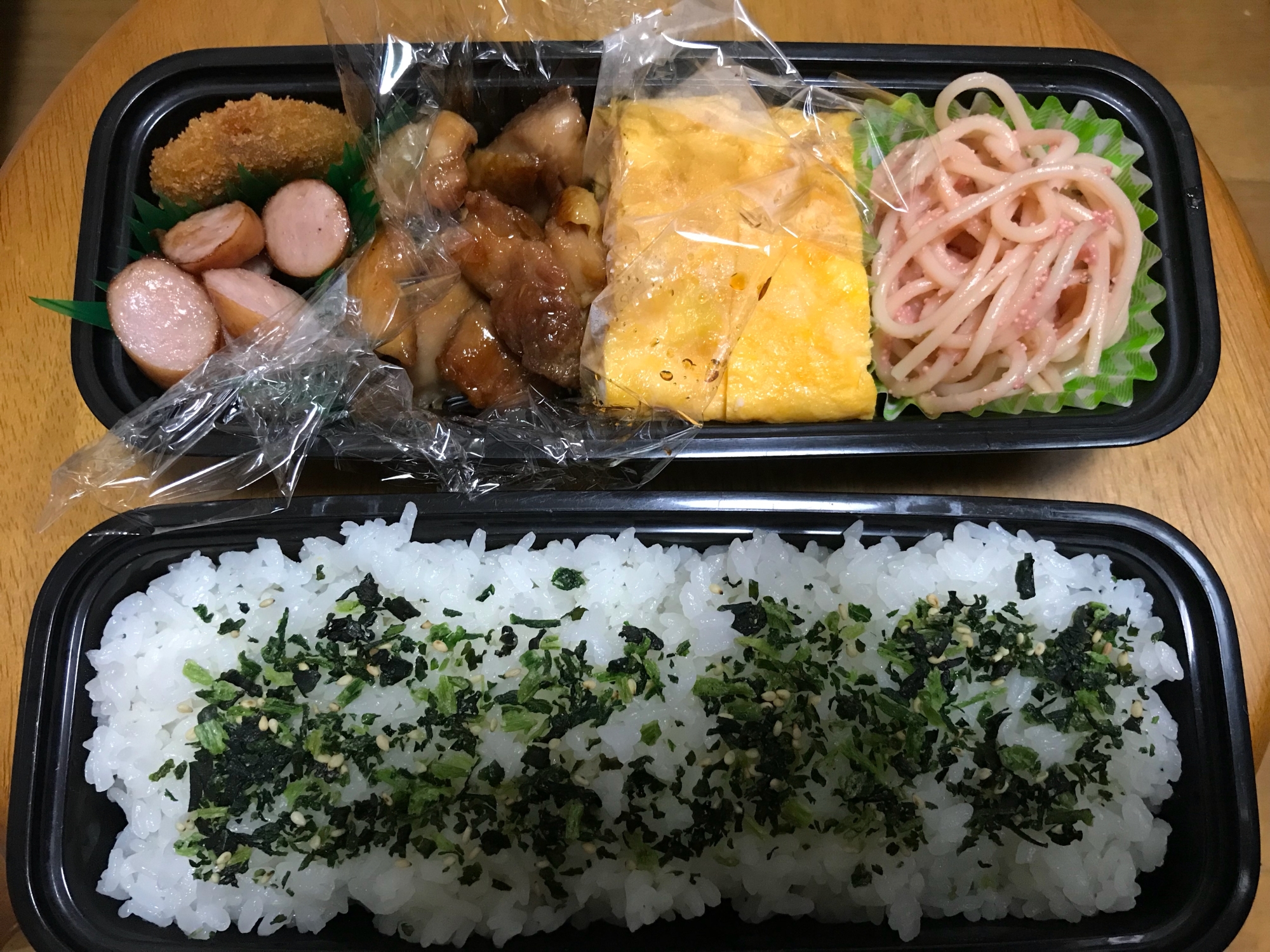 シンプルなお弁当 焼き鳥 玉子焼き レシピ 作り方 By Ekubom 楽天レシピ