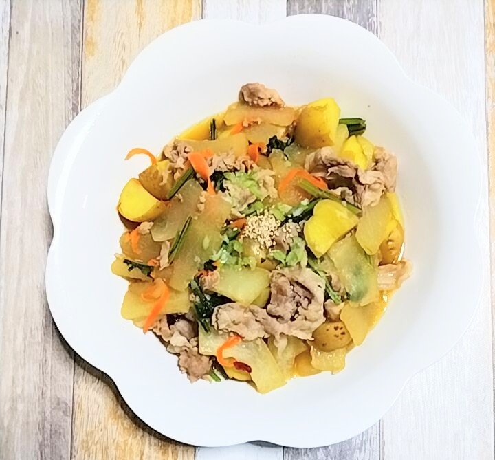 冬瓜とじゃがいものピリ辛煮