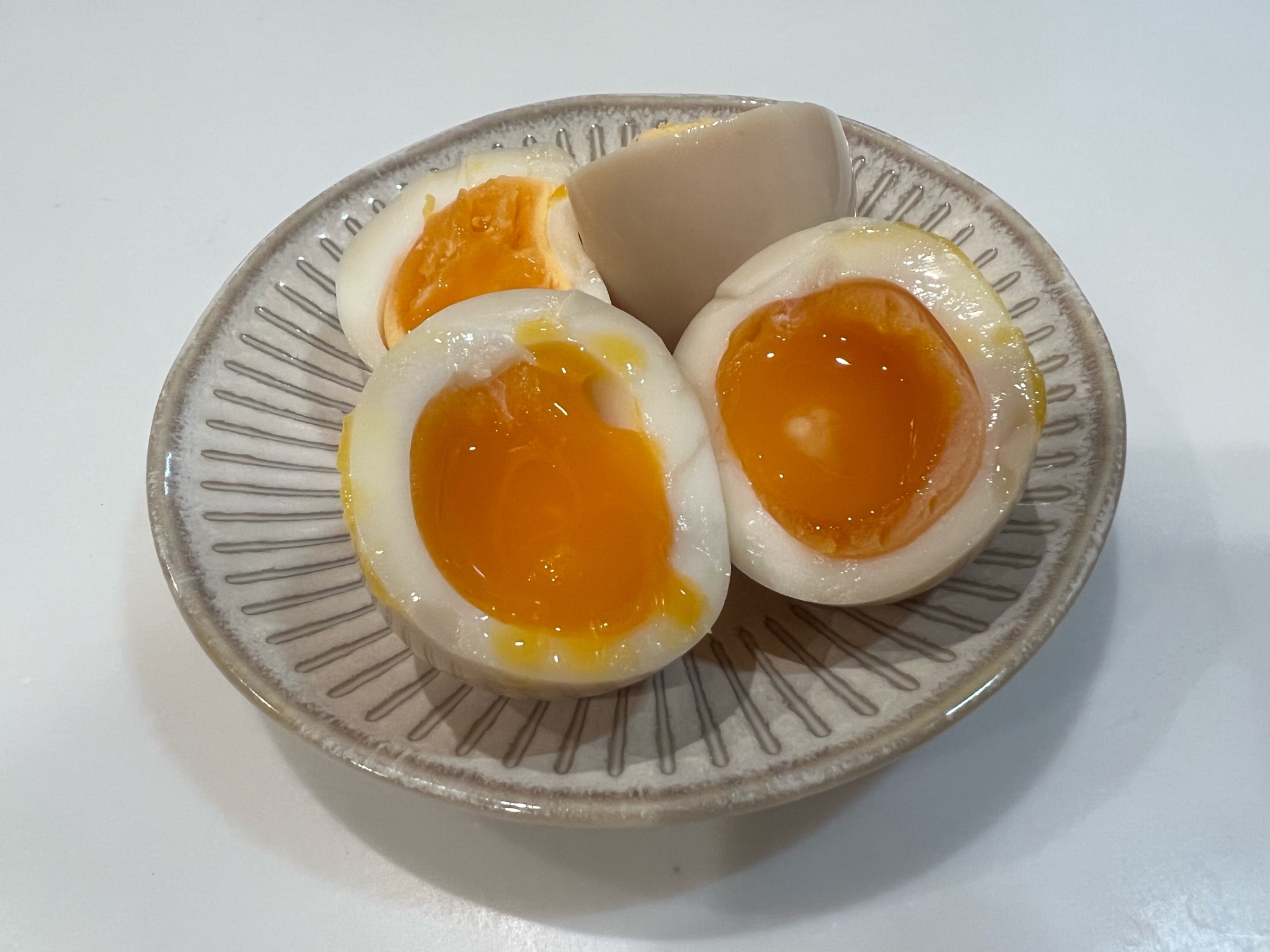 【簡単】おうちで簡単にできる煮卵・味玉（半熟）