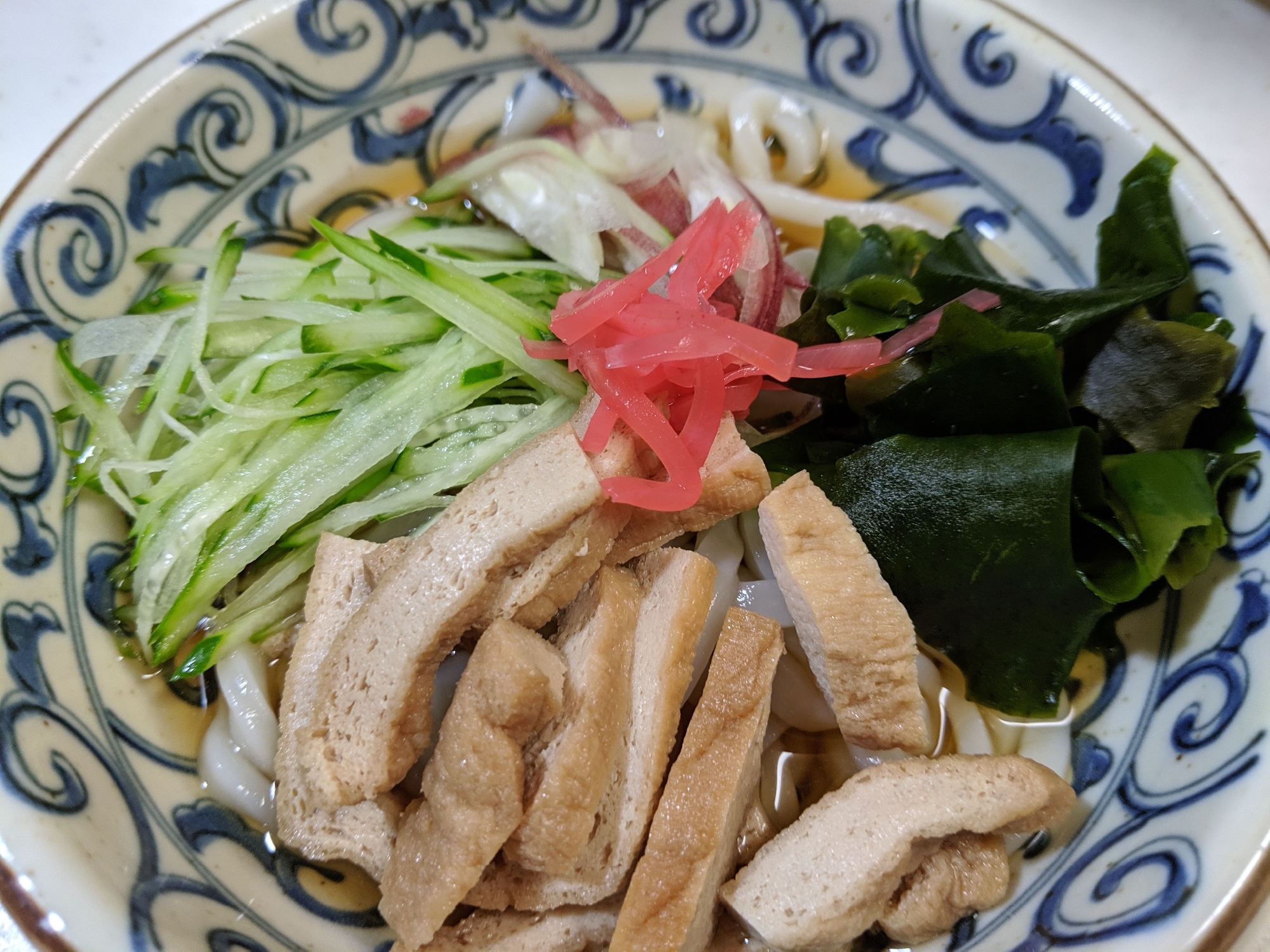 甘辛お揚げがおいしい！冷やしきつねうどん