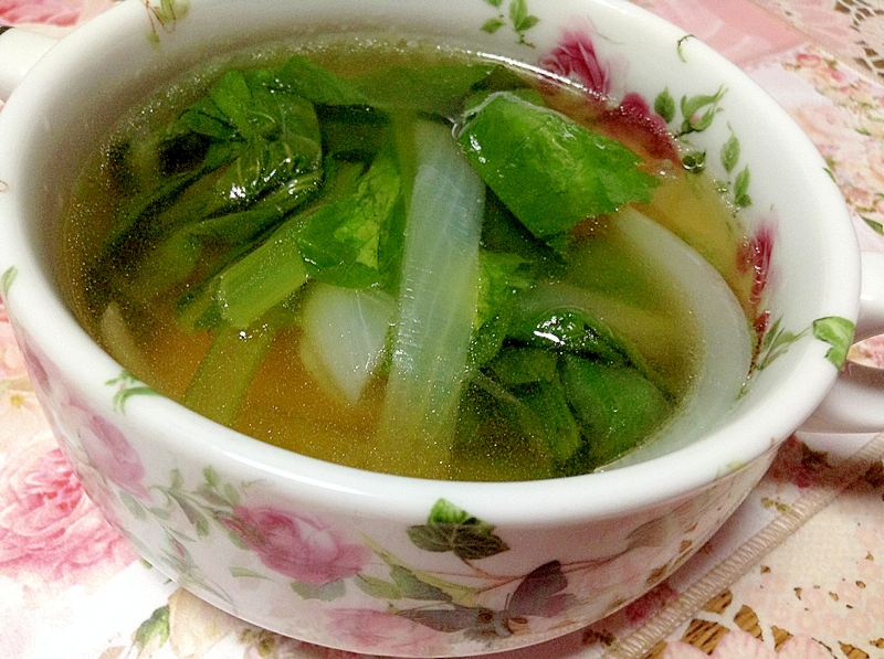 小松菜と玉ねぎの生姜スープ♡