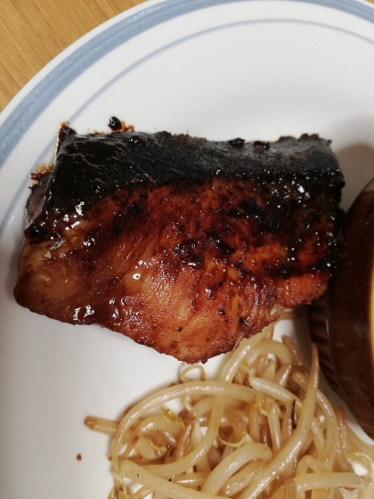 お魚食べよう！　「やわらかブリの照り焼き風」　♪♪