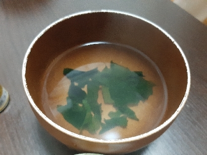 豆腐とワカメと青ネギの中華風スープ