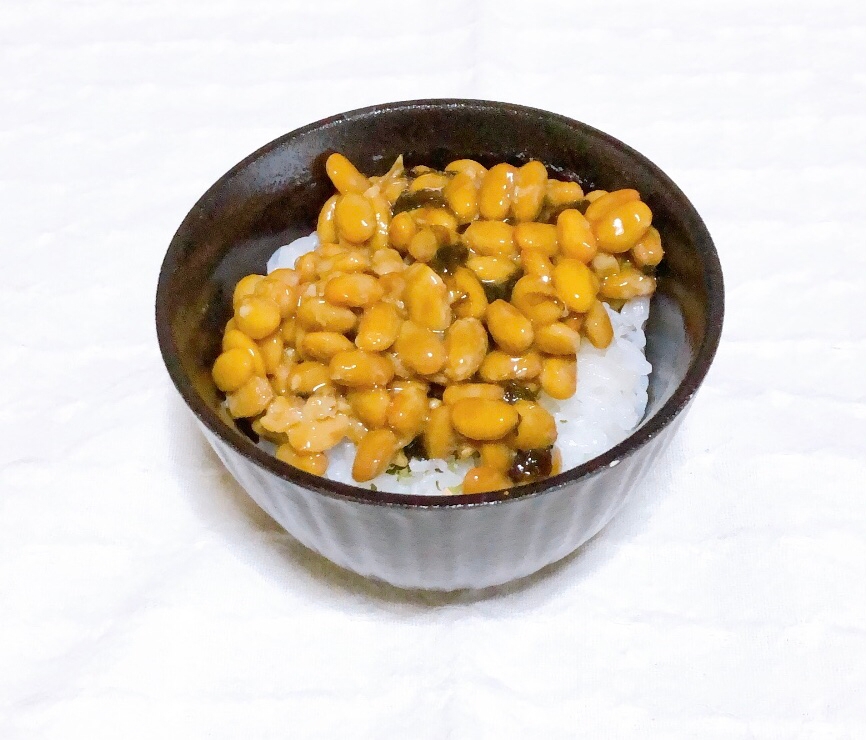 簡単⭐海苔バター入り納豆ご飯