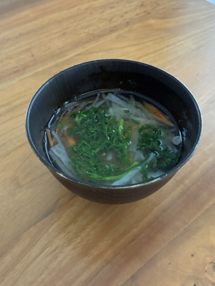 大根と春菊のお味噌汁