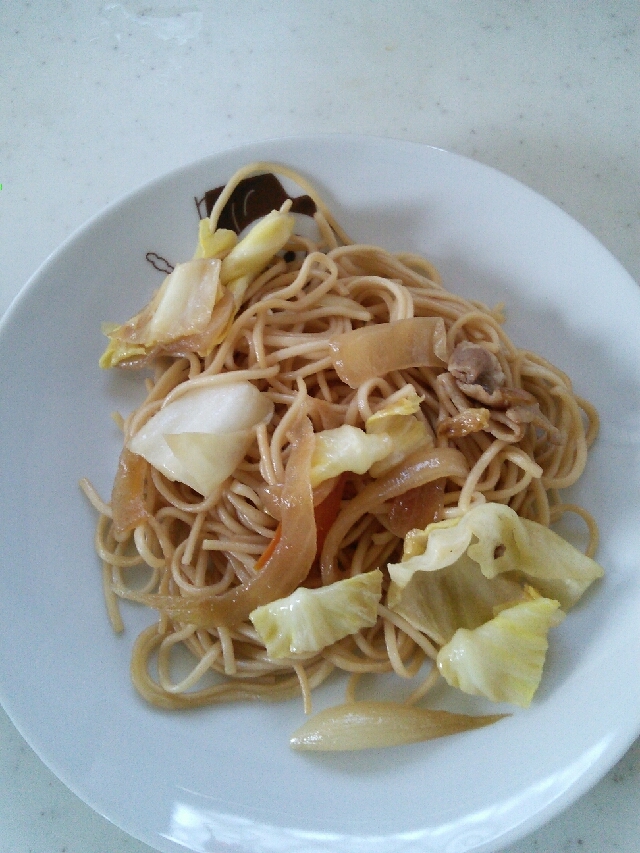 焼きうどんならぬ焼きそうめん