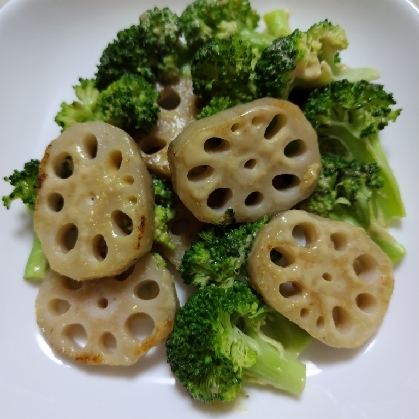 簡単副菜！れんこんとブロッコリーの味噌マヨ焼き