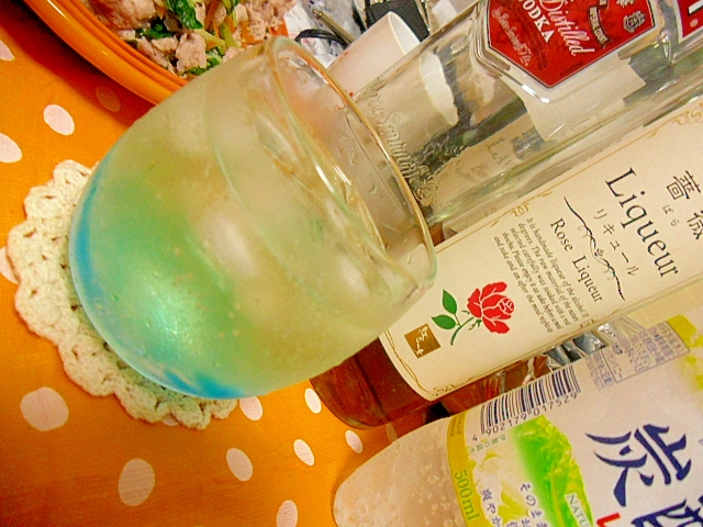 バラウォッカソーダ カクテル レシピ 作り方 By ミスチバス 楽天レシピ バラウォッカソーダ カクテル レシピ 作り方 By ミスチバス 楽天レシピ