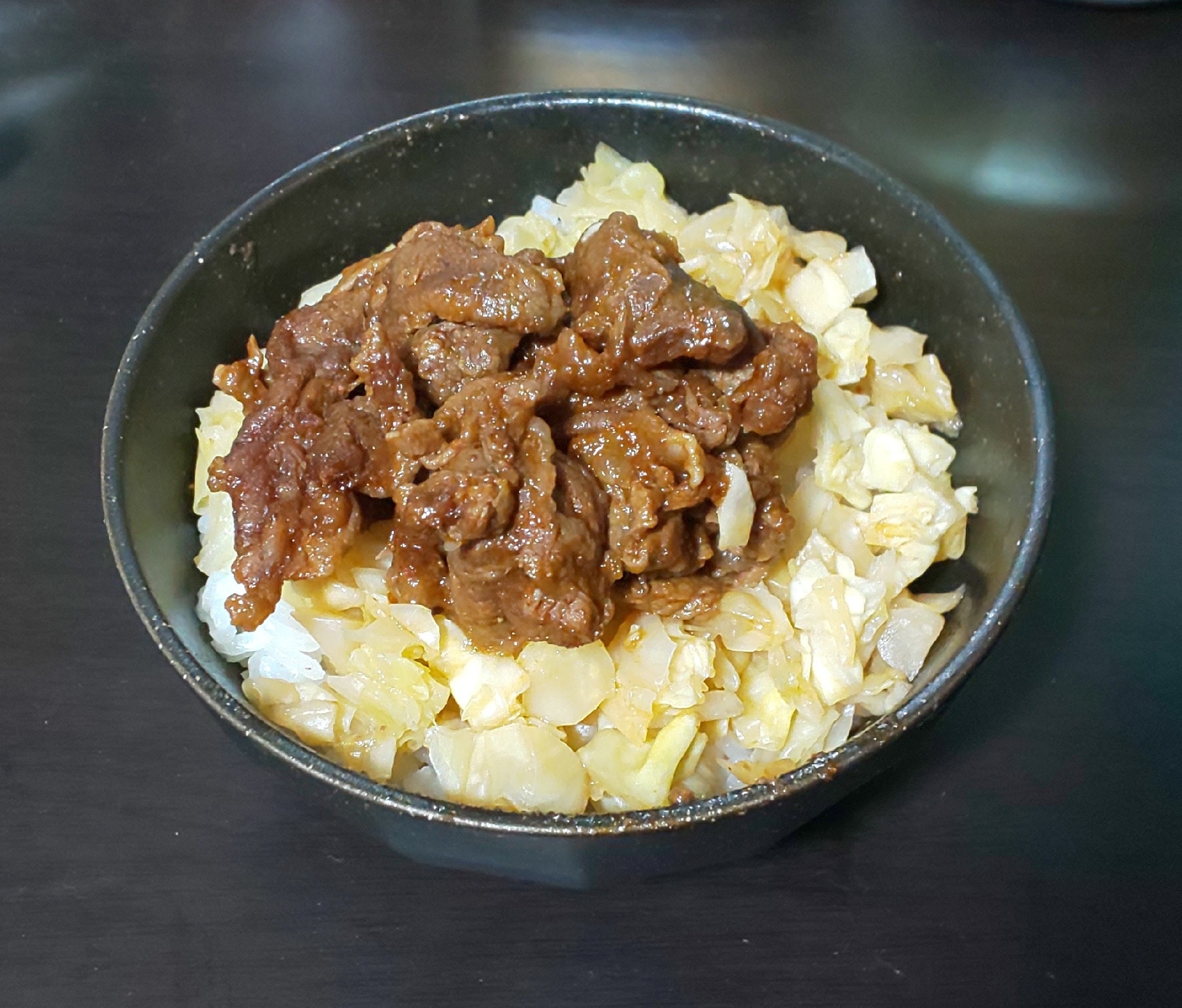 キャベツ×牛肉 の簡単丼！