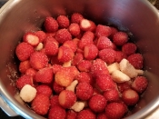 失敗の少ない苺ジャム 圧力鍋使用 レシピ 作り方 By Castle Tau 楽天レシピ 失敗の少ない苺ジャム 圧力鍋使用 レシピ 作り方 By Castle Tau 楽天レシピ