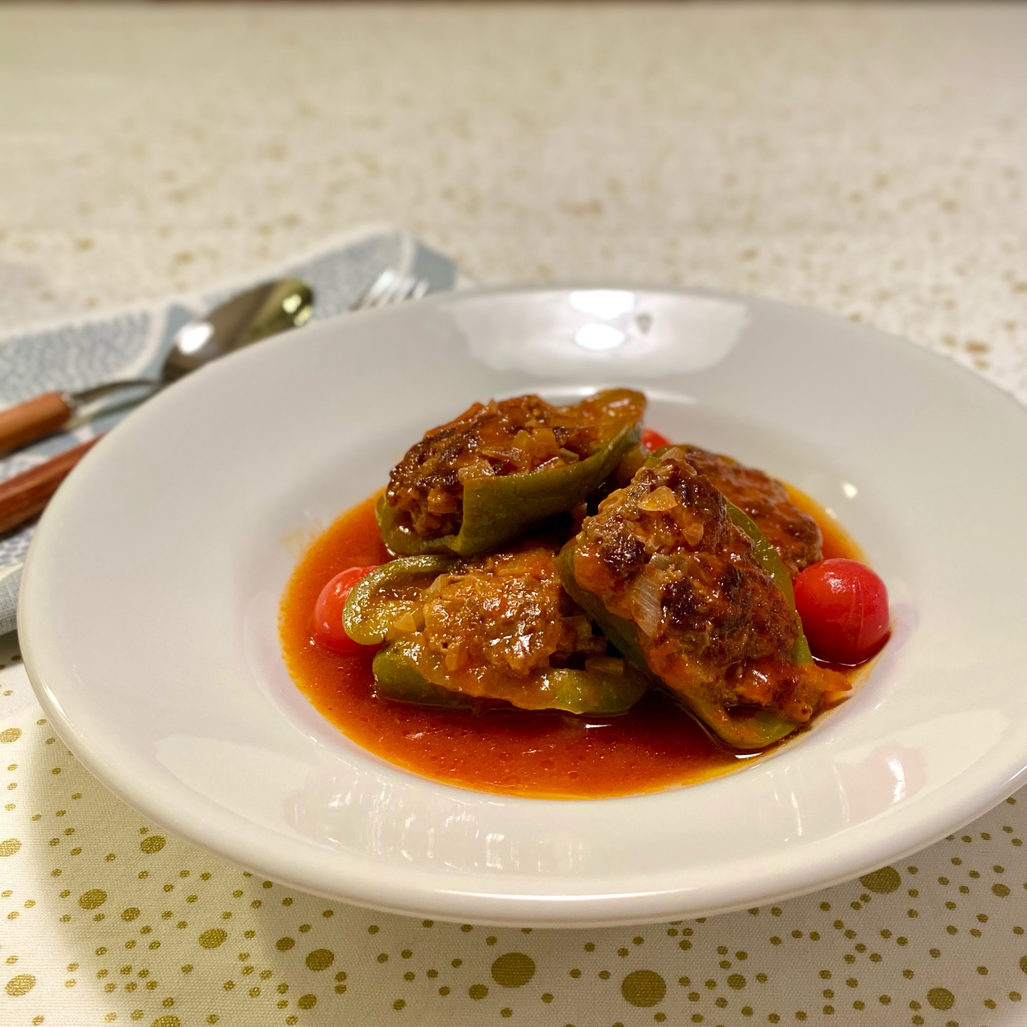 トマトジュースで簡単 ピーマンの肉詰めトマト煮込み レシピ 作り方 By ねこくま食堂 楽天レシピ トマトジュースで簡単 ピーマンの肉詰めトマト煮込み レシピ 作り方 By ねこくま食堂 楽天レシピ