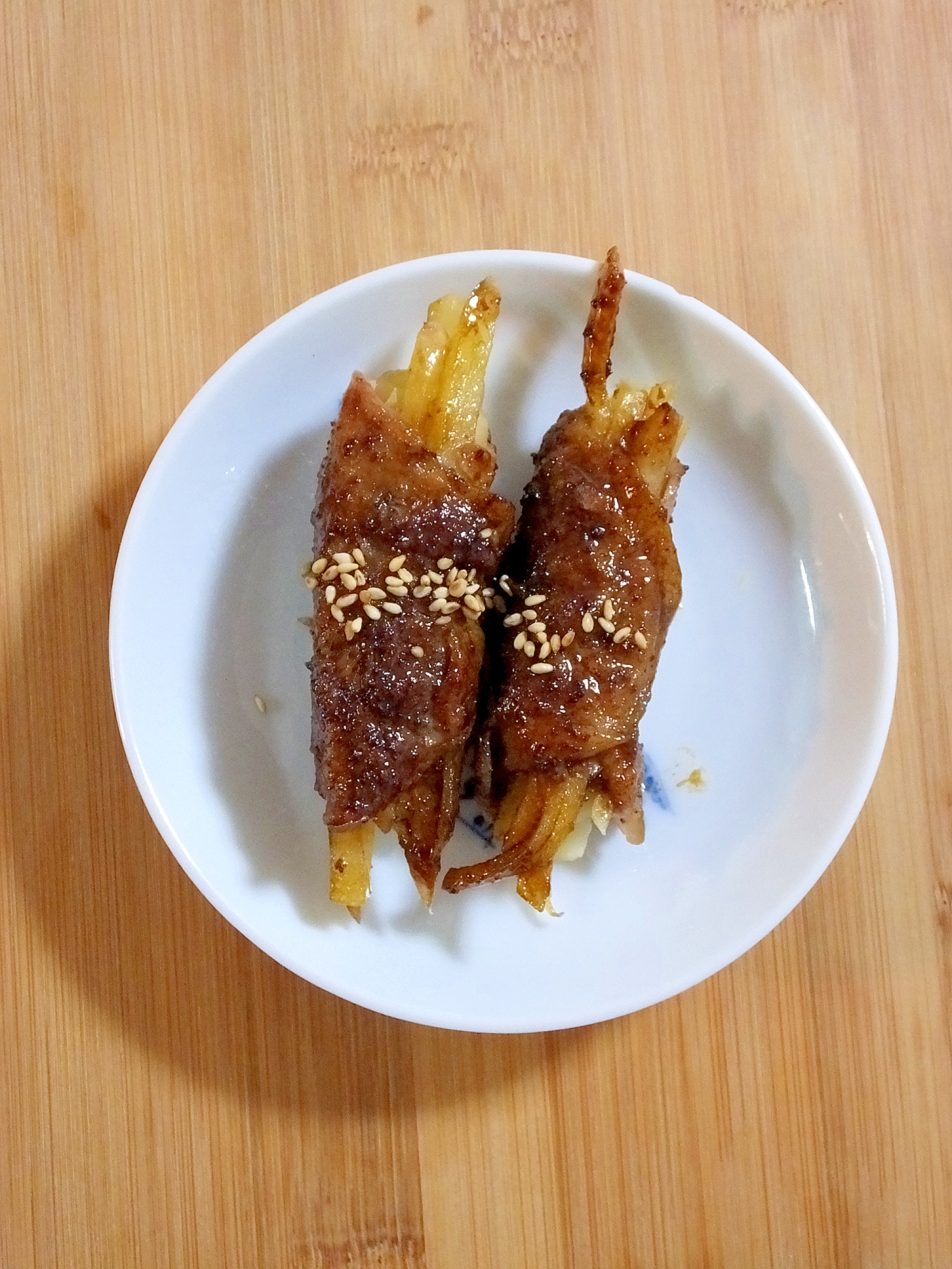 お弁当のおかず☆簡単　肉巻きポテト♪