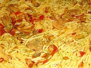 トマトとマシュルームのスパゲティソース