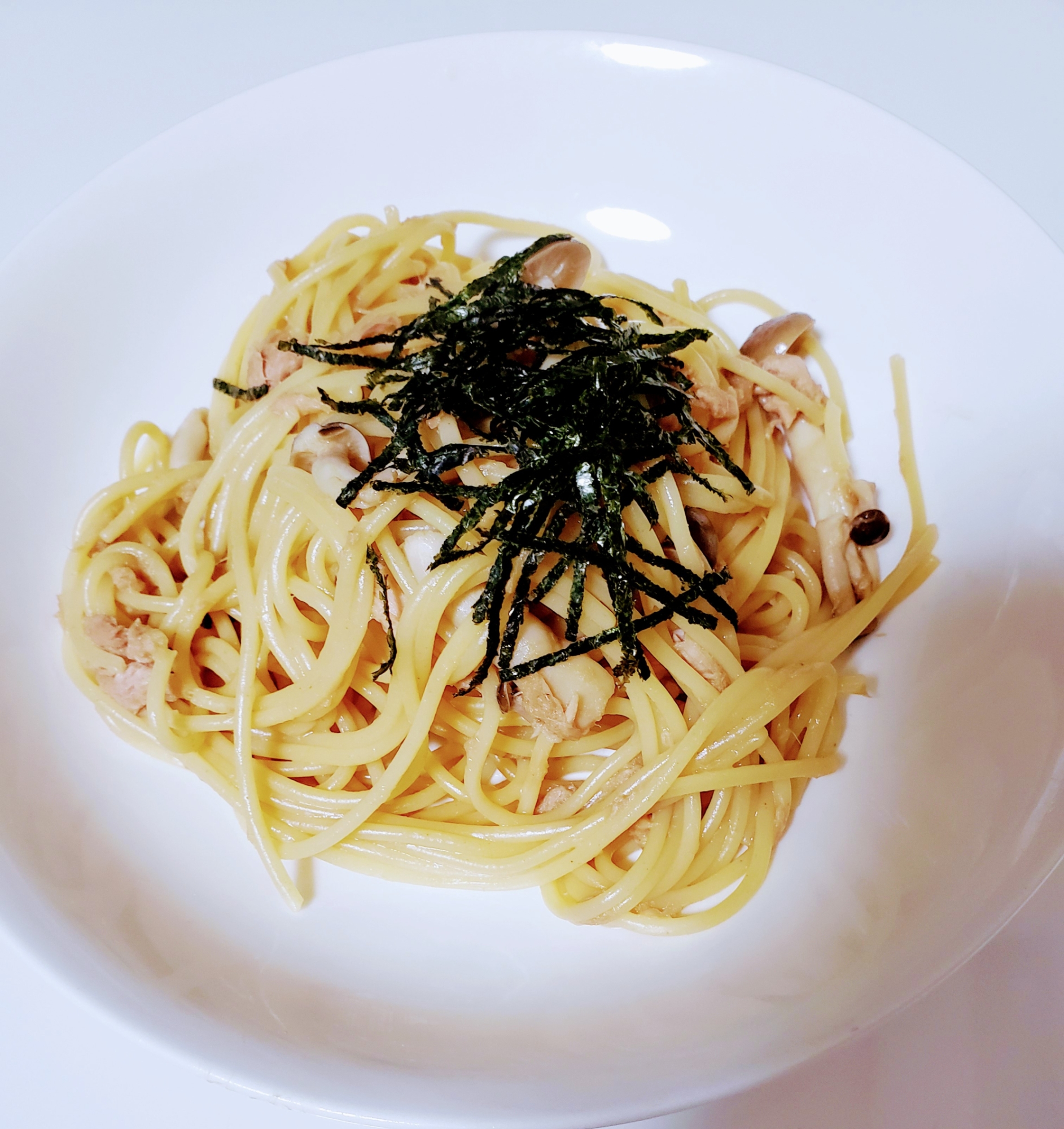 簡単ツナとしめじの和風パスタ