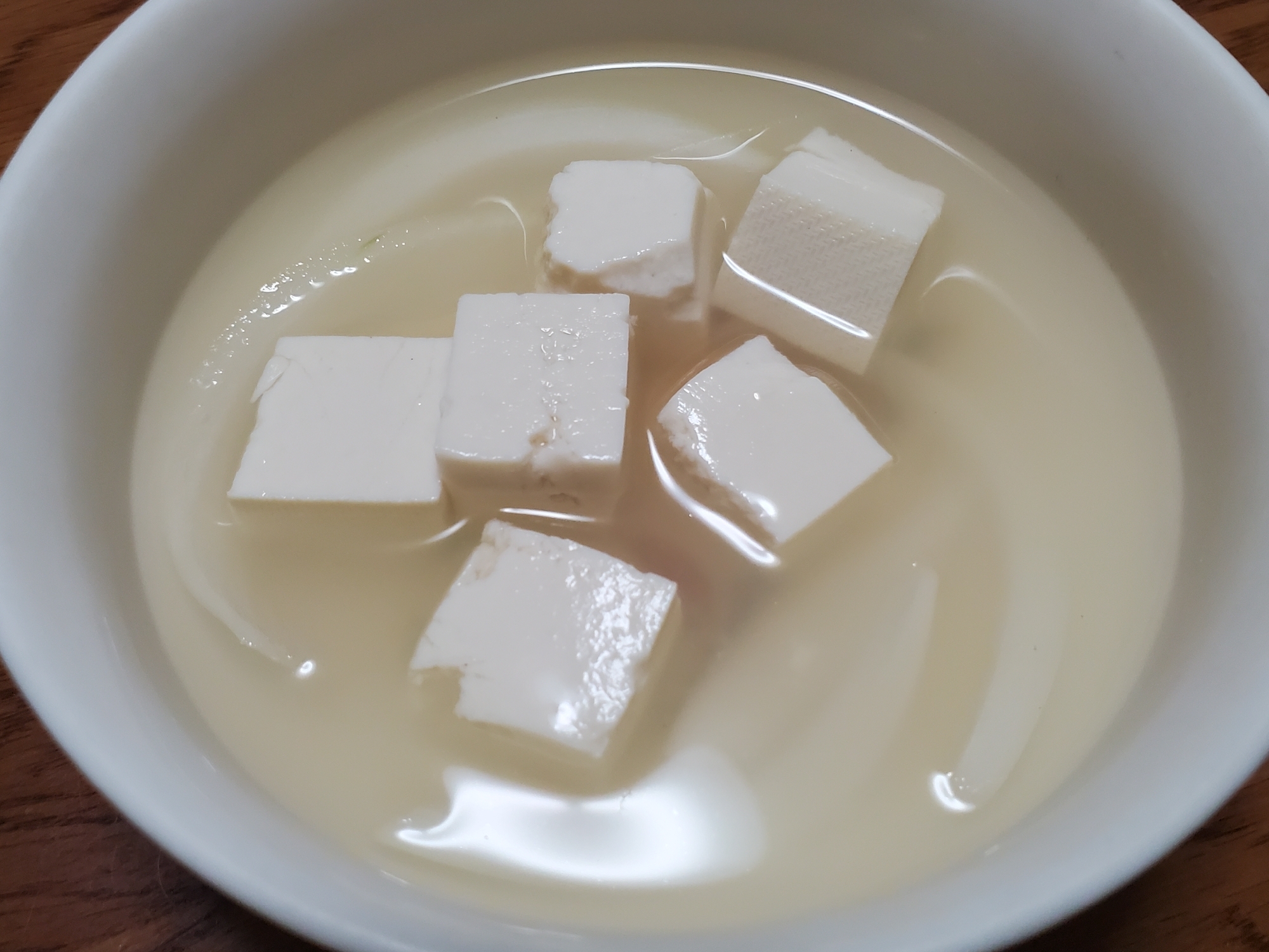 豆腐と玉ねぎの和風スープ