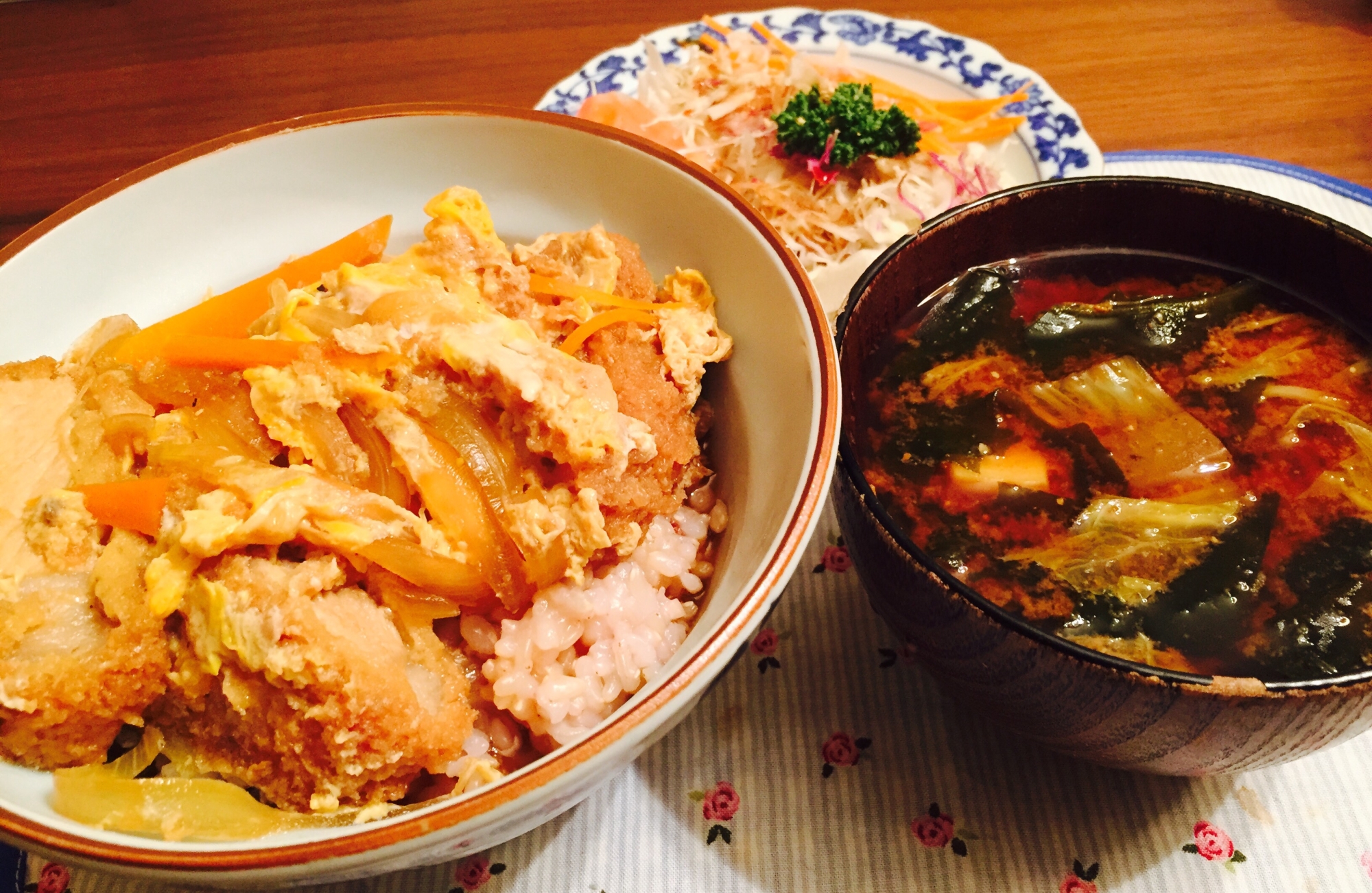 カツ丼の献立 レシピ 作り方 By 砂糖を使わない 家庭料理研究家