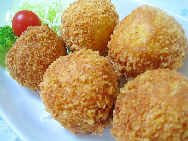 サクサク ホクホク 丸 いポテトコロッケ レシピ 作り方 By ミルク白うさぎ 楽天レシピ