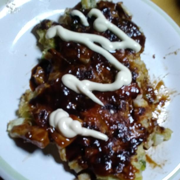 ブロッコリーの茎＆レタスの外葉入り☆お好み焼き