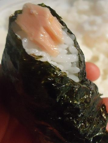 大人のツナマヨおにぎり レシピ 作り方 By ちぇざ8003 楽天レシピ 大人のツナマヨおにぎり レシピ 作り方 By ちぇざ8003 楽天レシピ