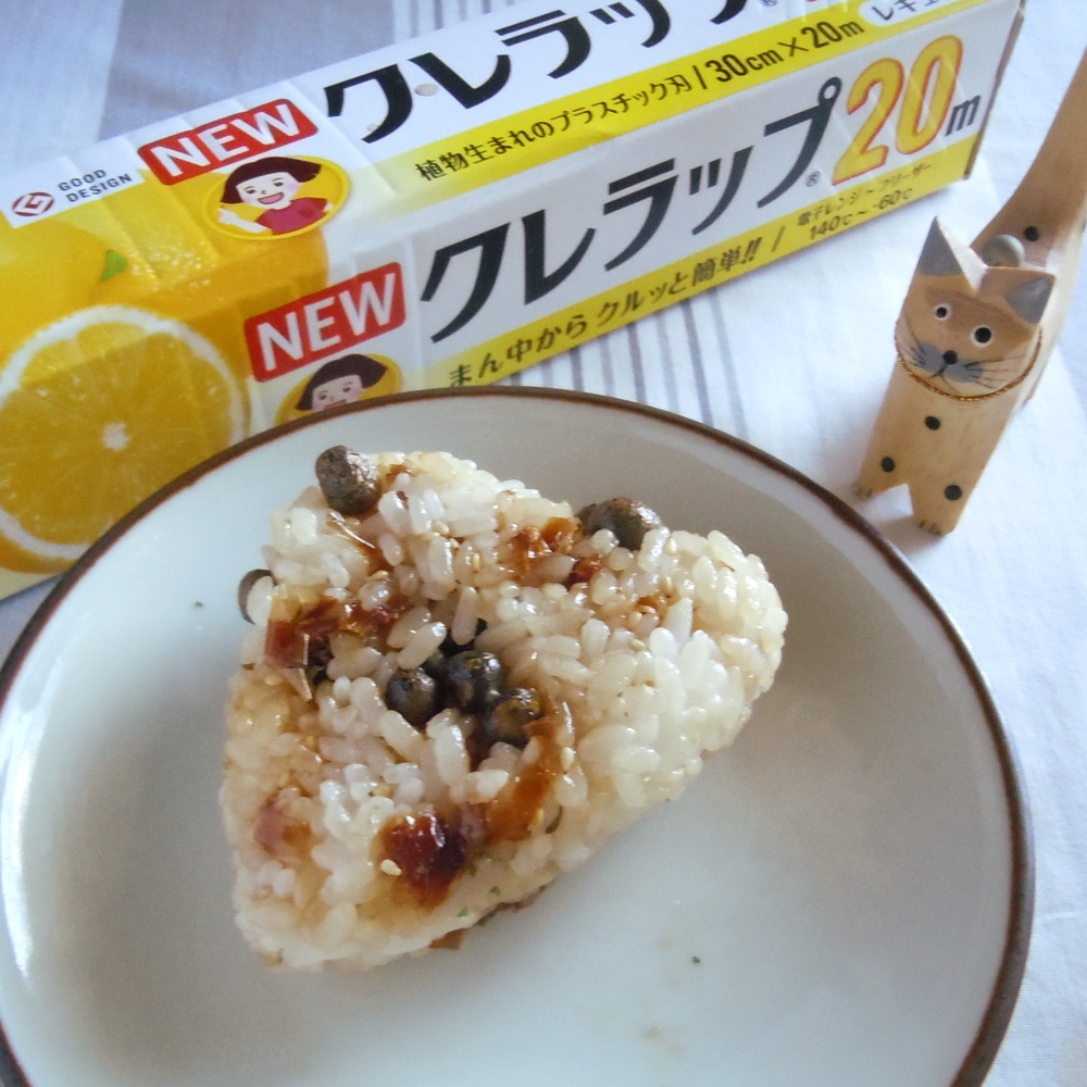 静岡県産自然薯から取れるむかごで甘辛おかかおむすび