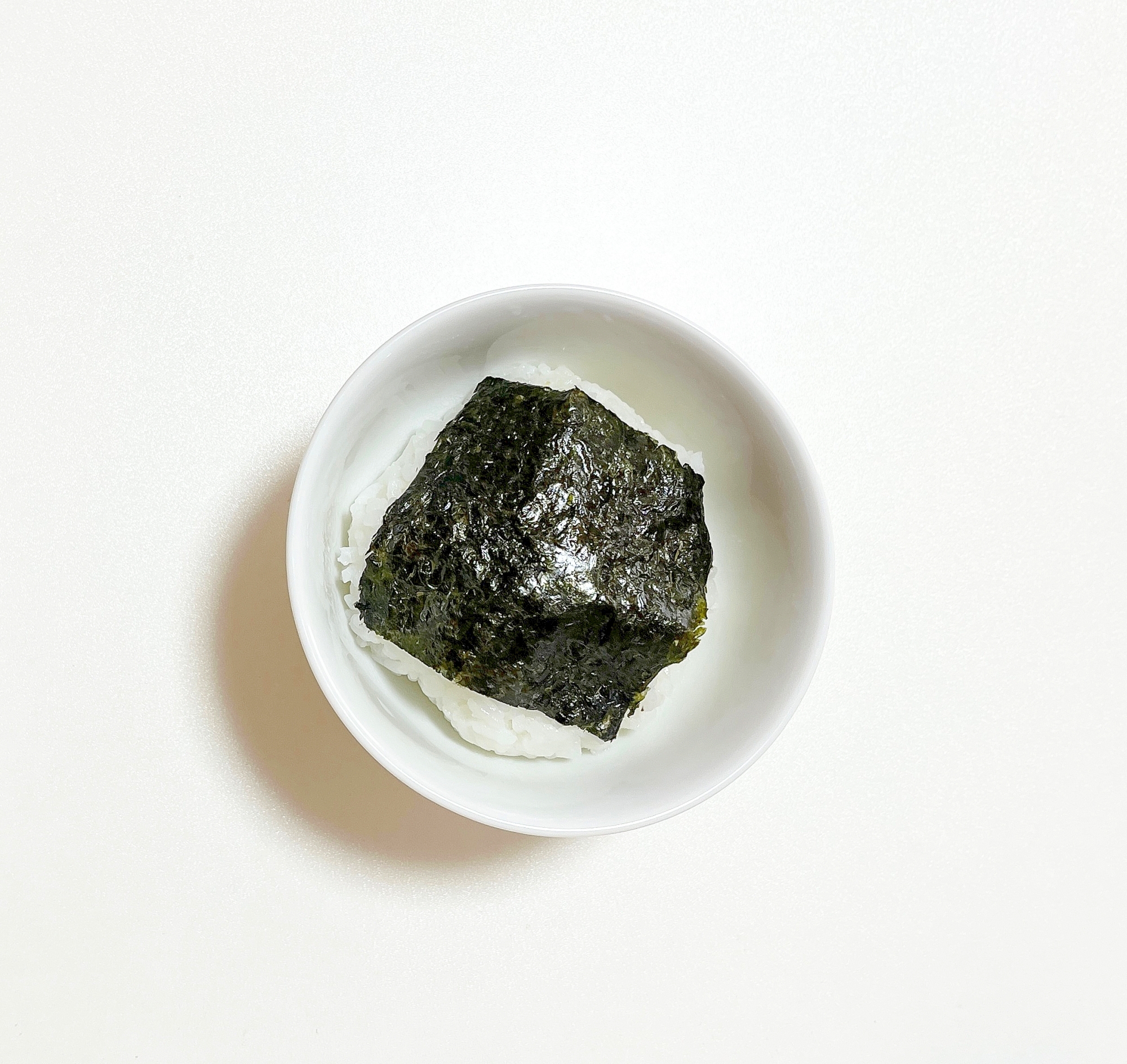 鰹節と醤油の塩おにぎり