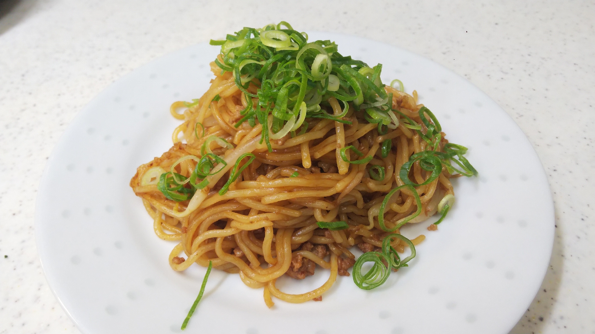 豚ミンチともやしのソース焼きそば