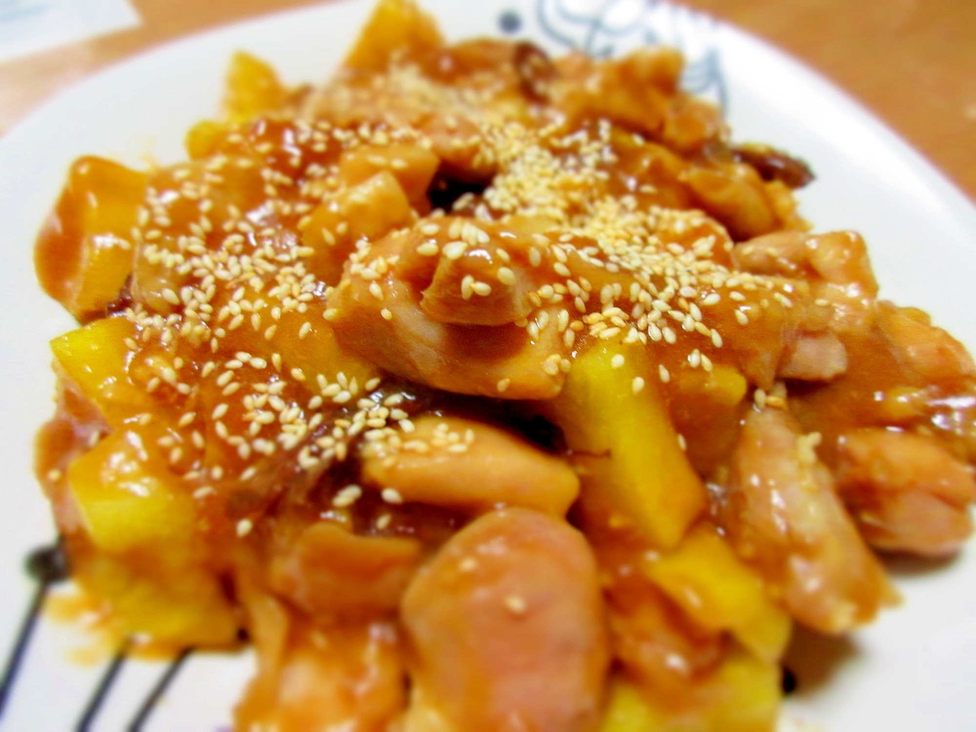 タイのレッドダックとスティッキーパイナップルライスのレシピ