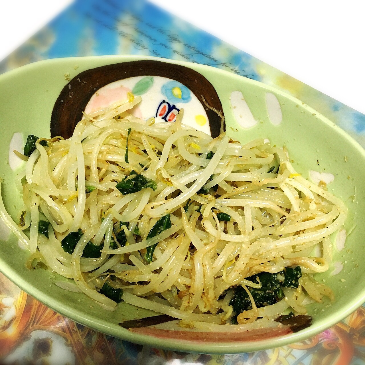 お皿で和える⁉︎モヤシとほうれん草の韓国風炒め