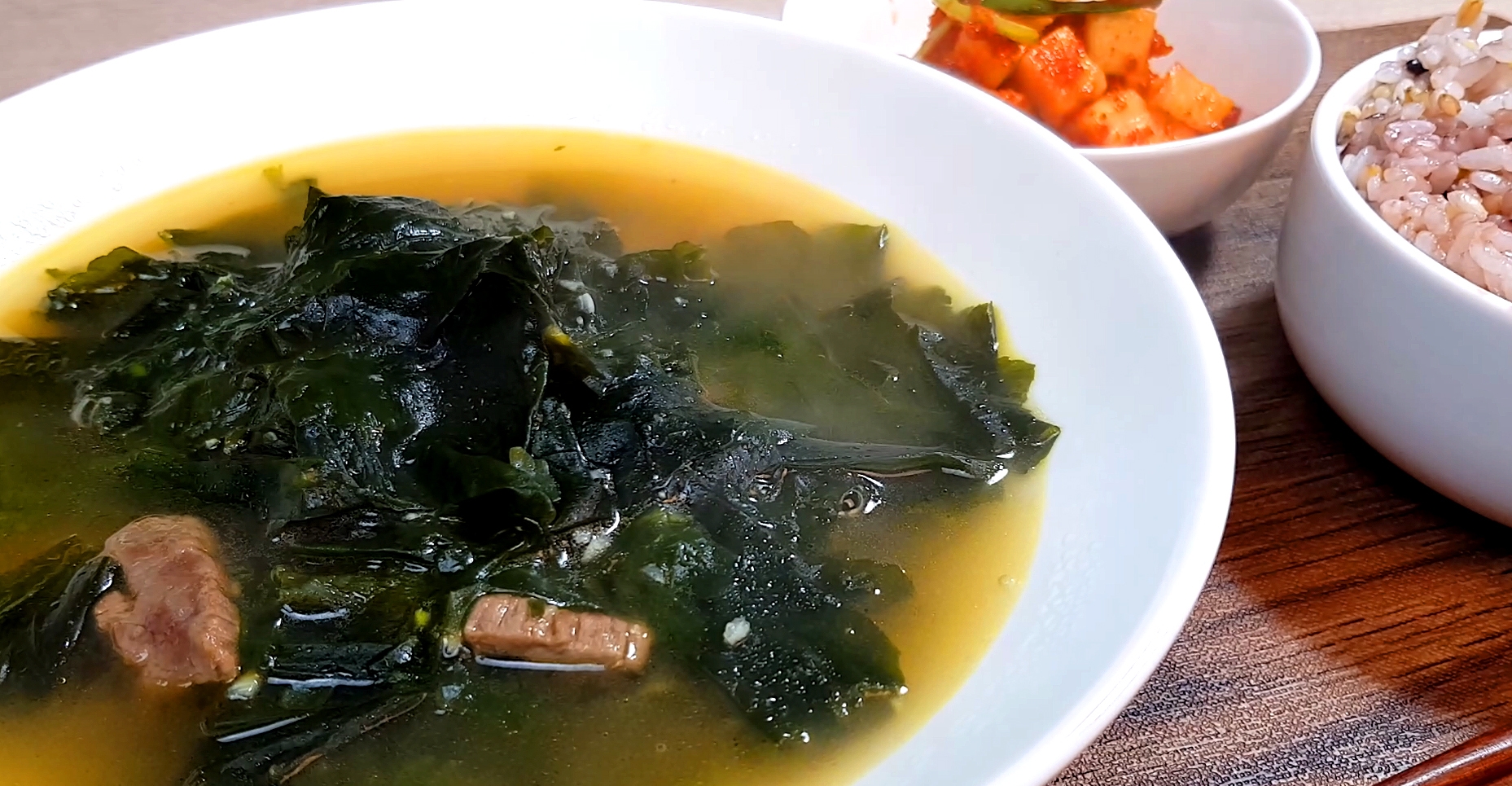 韓国のわかめスープ　미역국(ミヨクッ)