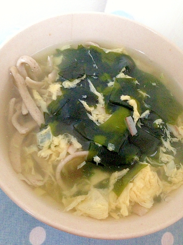 卵スープでワカメ蕎麦♪