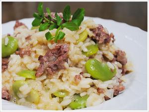 パルマ産黒豚のサルシッチャと空豆のリゾット