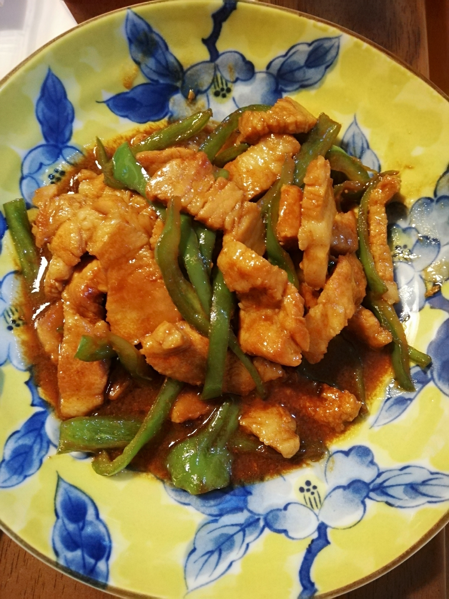 ピーマンと豚肉のにんにく味噌炒め