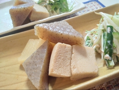 こんにゃくと人参と高野豆腐の煮物